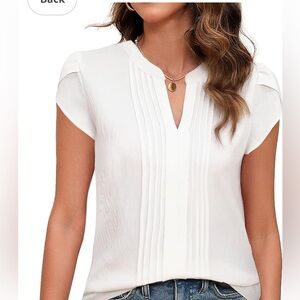 ❤️3/$30❤️beautiful white blouse